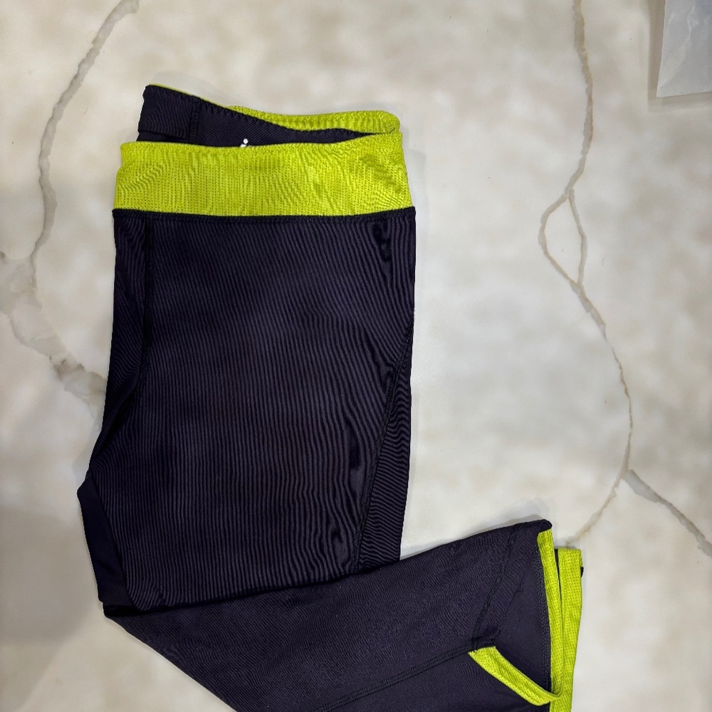 Moret Ultra Women’s Athletic Pants Size XL